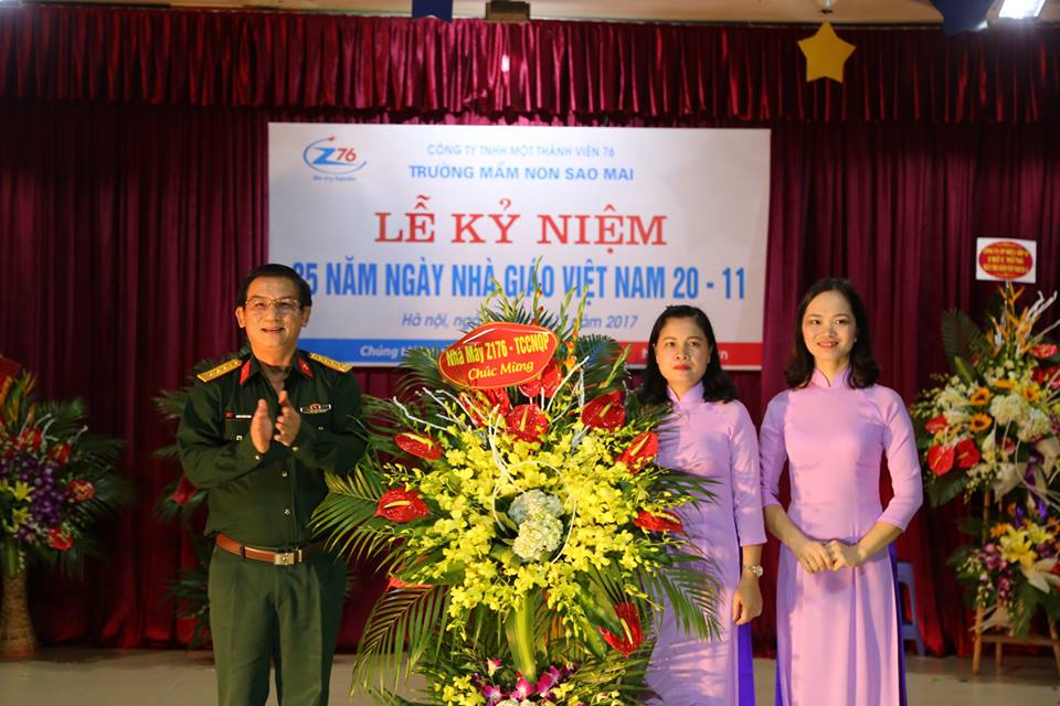 Lễ mít tinh kỷ niệm và chương trình giao lưu văn nghệ với..